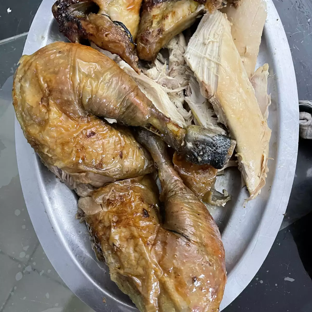 Poulet entier Prêt à cuire sous film de 2 kg à 4 kg
